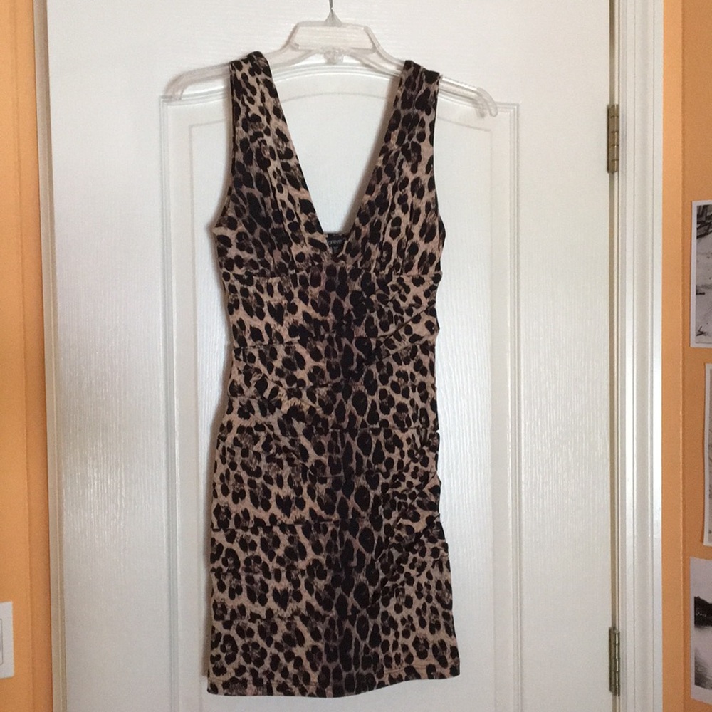 Leopard print mini-dress